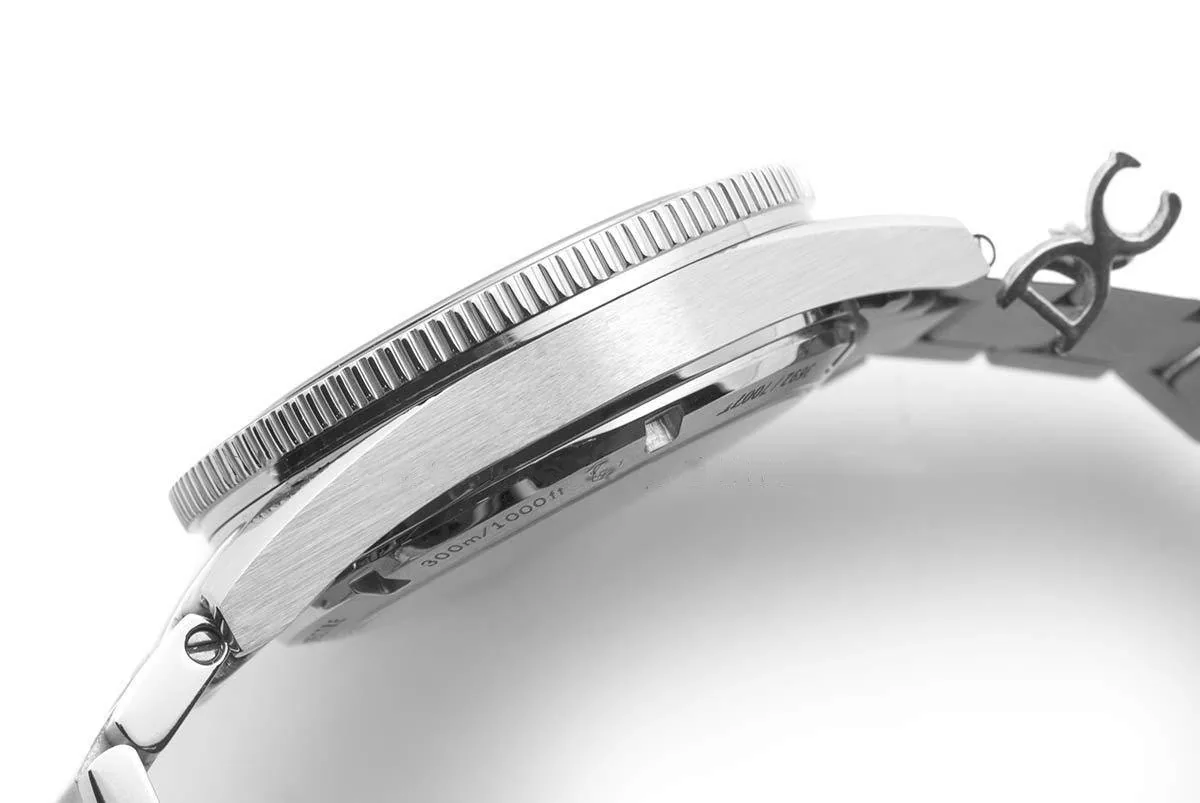 Seamaster 300 Spectre Limited Edition – Bild 3