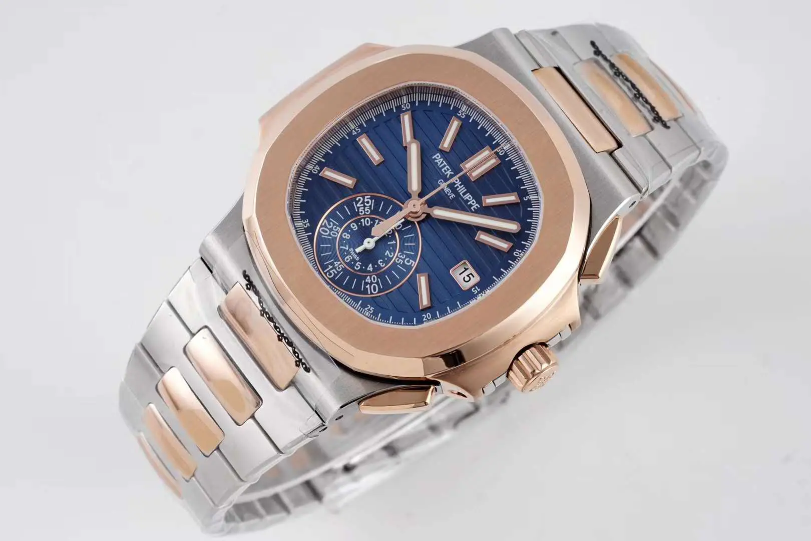 Nautilus cronografo 5980/1AR in acciaio e oro rosa - immagine 2
