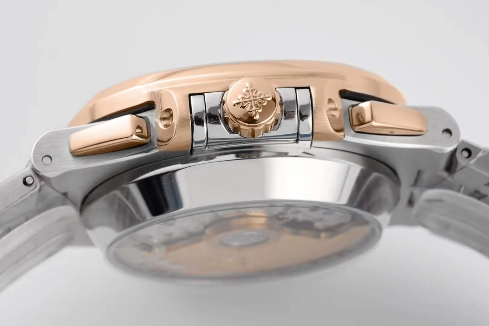 Nautilus cronografo 5980/1AR in acciaio e oro rosa - immagine 8