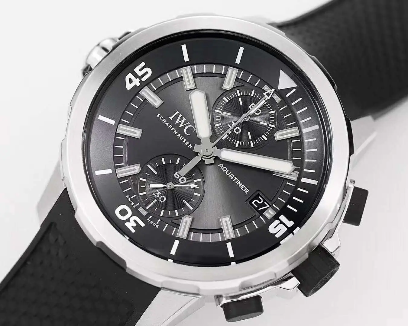 Aquatimer Chronograph Edition IW379506 “Sharks” - Image 7