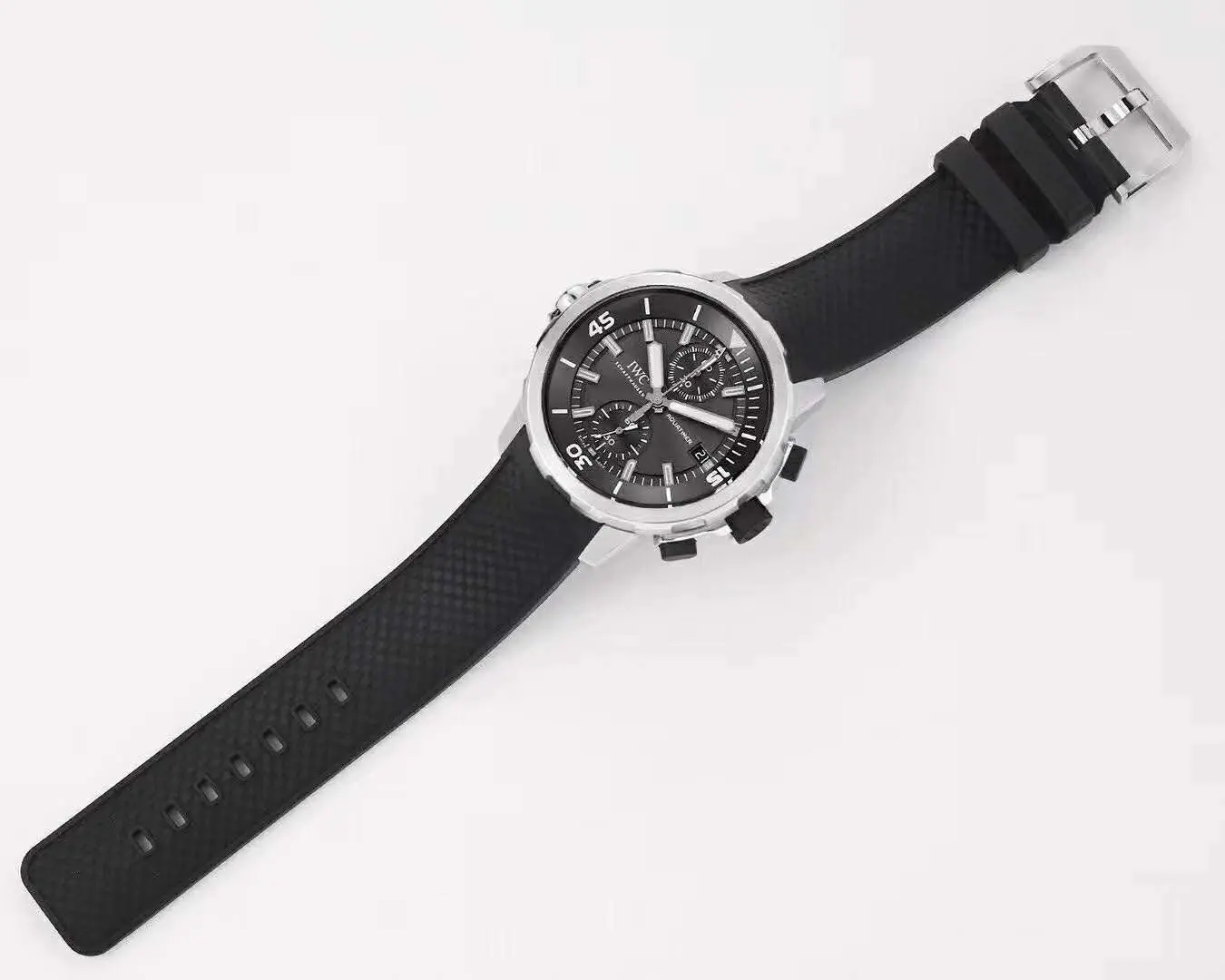 Aquatimer Chronograph Edition IW379506 “Sharks” – Image 5