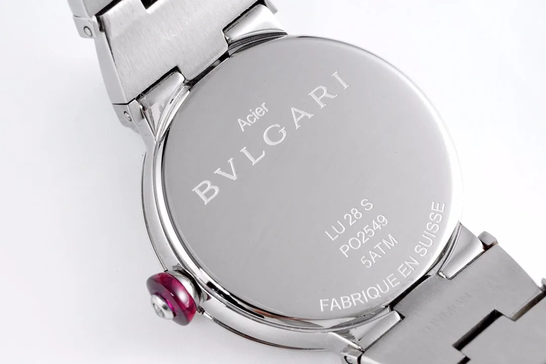 Lvcea Black Dial in Steel with Diamond Bezel - Image 6