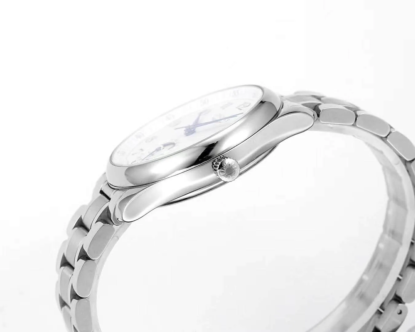 Master Collection Moonphrase White Dial on Bracelet - Image 10