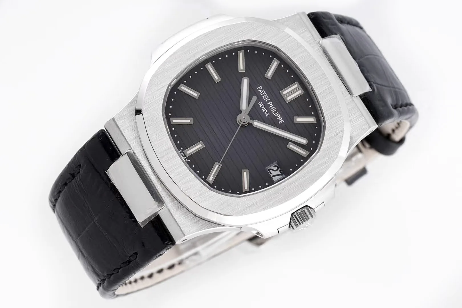 Nautilus Jumbo 5711 quadrante grigio in acciaio con cinturino in pelle nero - immagine 4