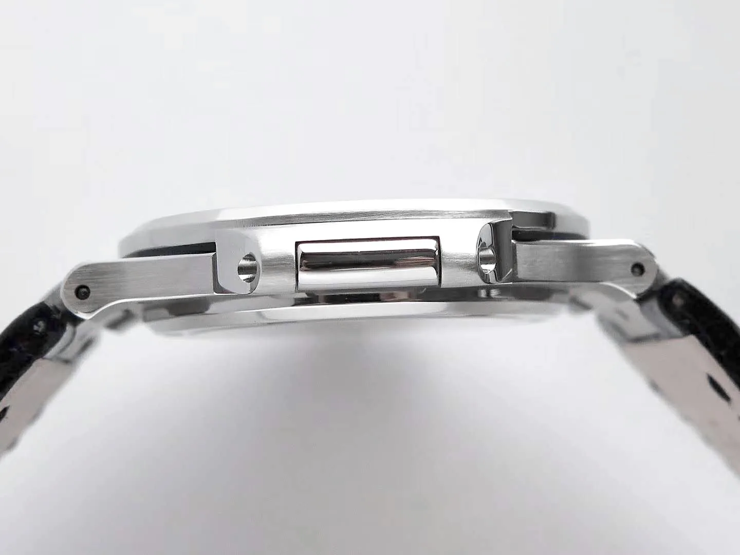 Nautilus Jumbo 5711 quadrante grigio in acciaio con cinturino in pelle nero - immagine 8