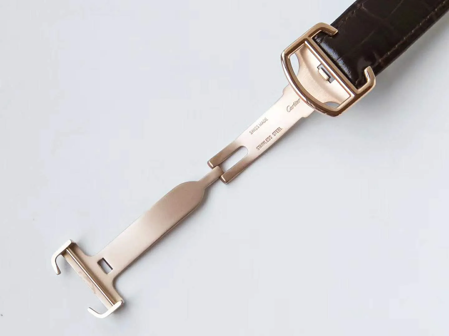Ballon Bleu de Cartier 42mm esfera blanca con diamantes en oro rosa - Imagen 6