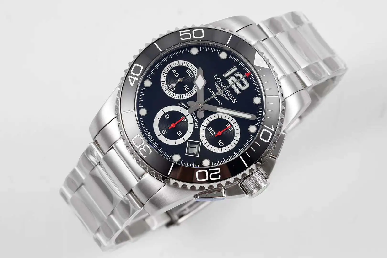Hydroconquest Black Dial on Bracelet - Image 2