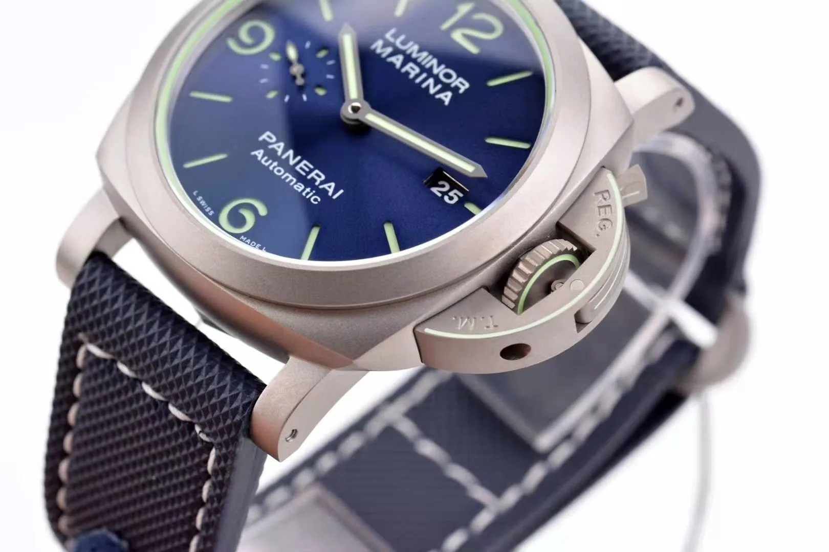 PAM1117 Luminor Marina 44mm - Image 3