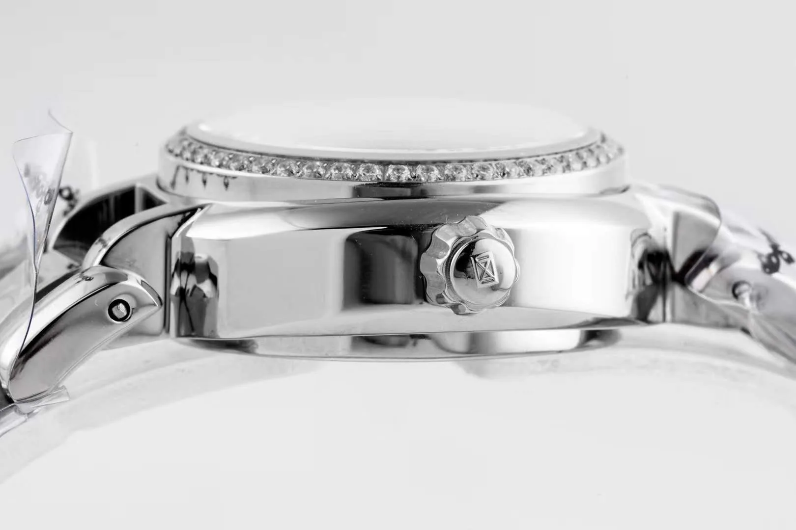Primaluna esfera MOP blanca con índices de diamantes y bisel de diamantes - Imagen 9
