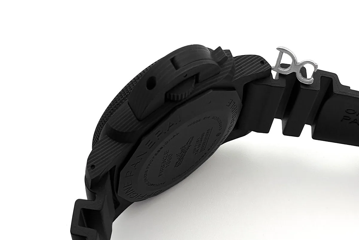PAM960 Luminor Submersible Carbotech – Image 6