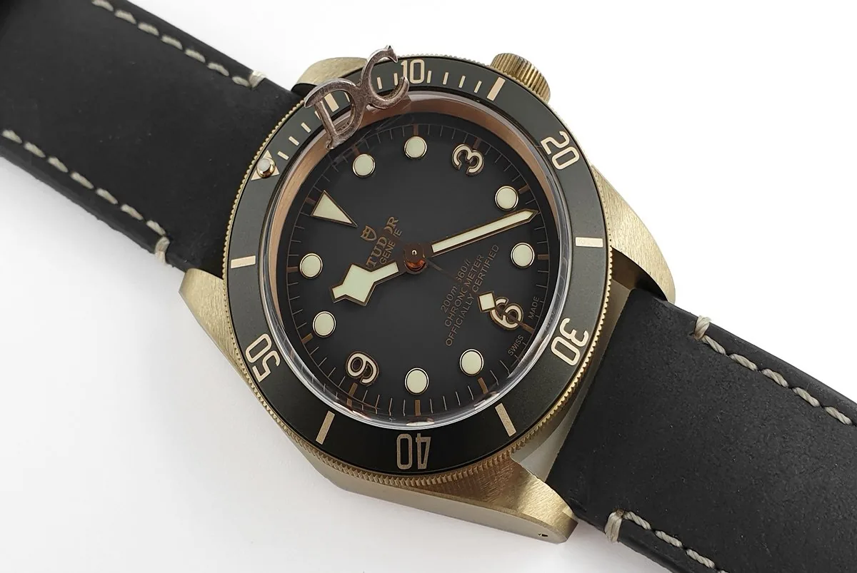 Tudor Black Bay Bronze Ref. 79250BA Gray Dial - Image 2
