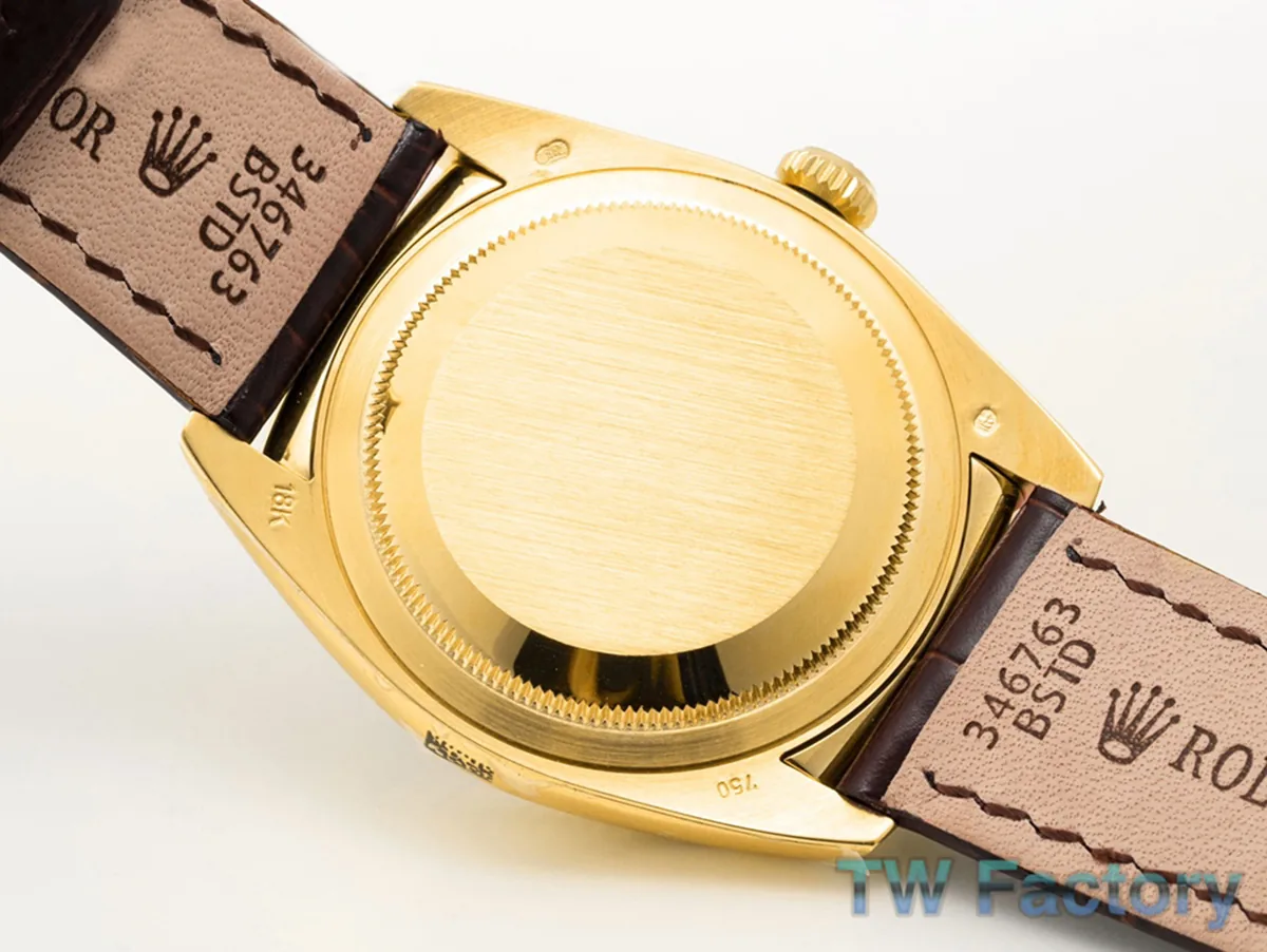 Day-Date 40 quadrante nero in oro giallo su cinturino in pelle - immagine 5