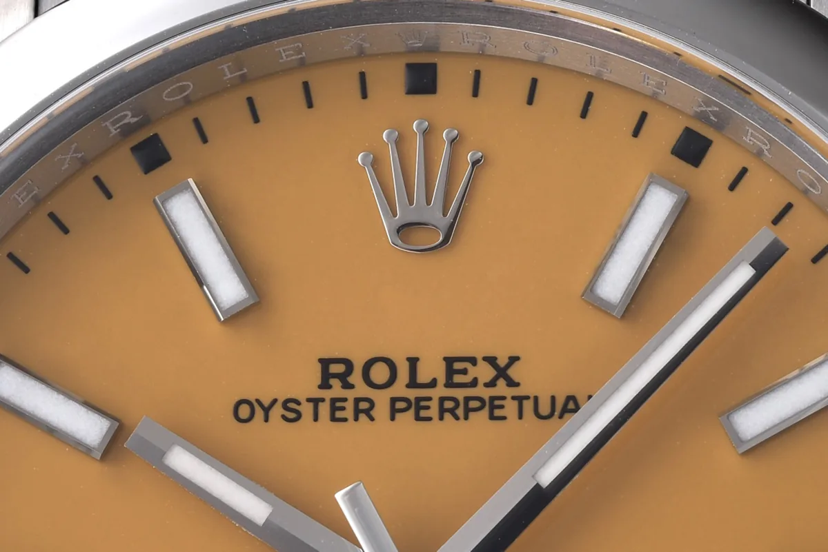Oyster Perpetual 41mm cadran jaune 124300 – Image 4