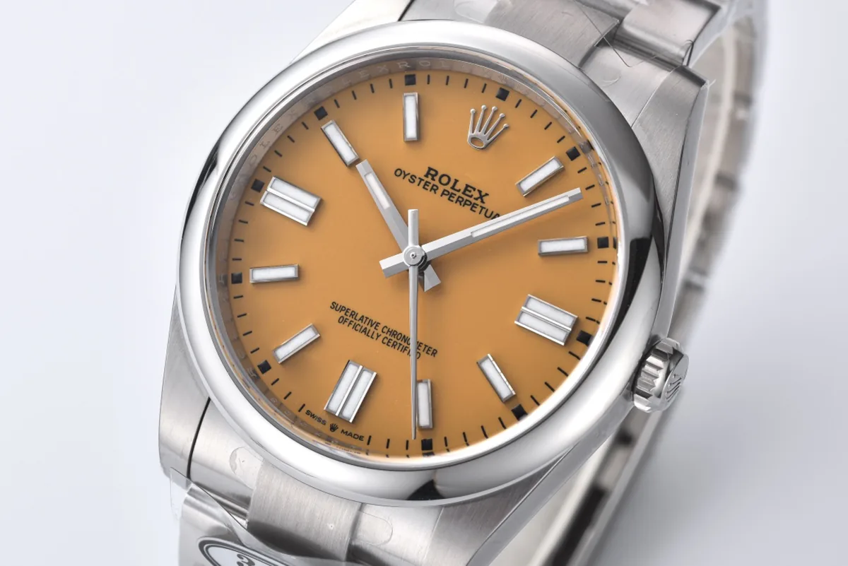 Oyster Perpetual 41mm cadran jaune 124300 – Image 3