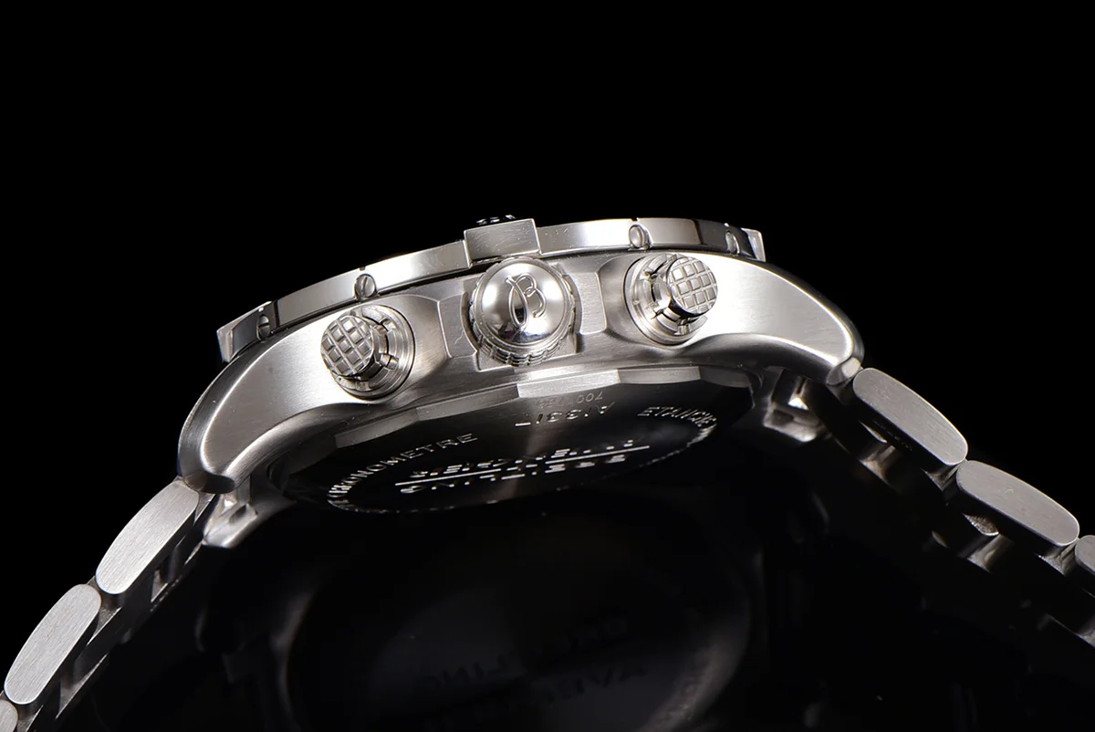 Avenger Chronograph 45 Blue Dial on Steel Ref. A13317101C1A1