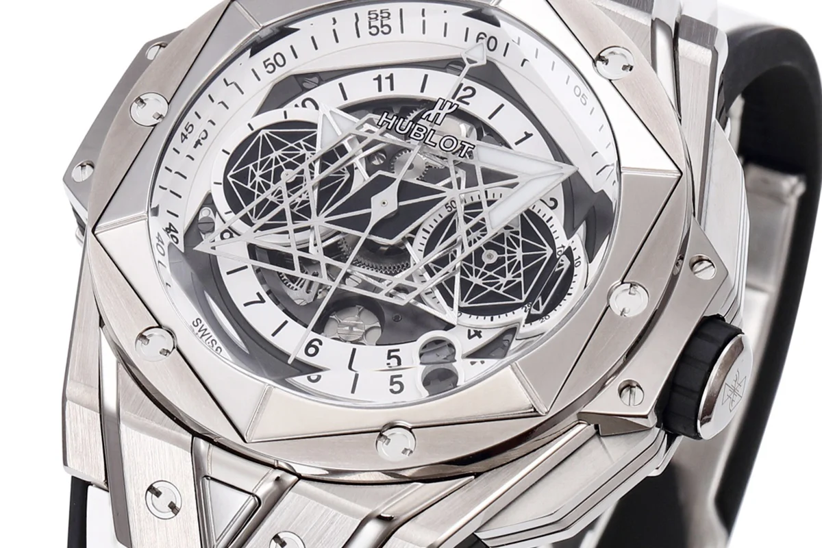 Big Bang Sang Bleu II White Dial in Titanium