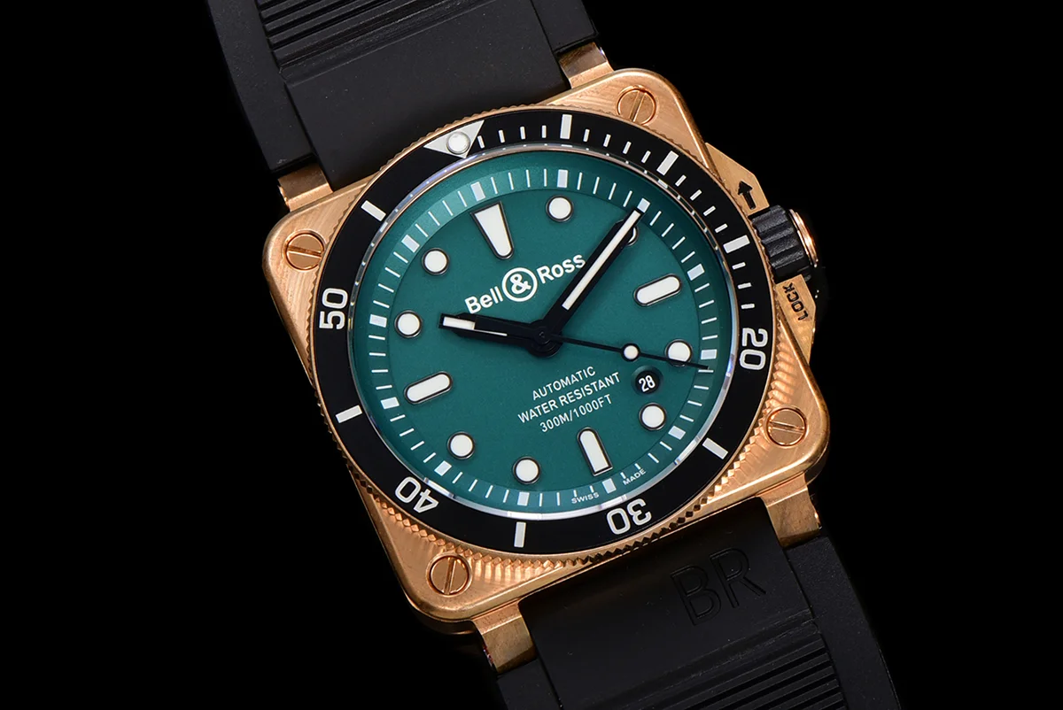 BR 03-92 Diver Black & Green Bronze