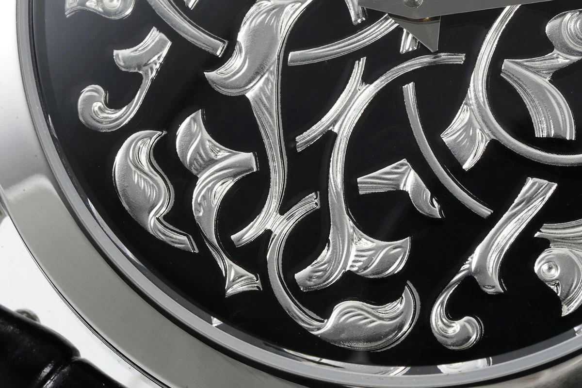 Calatrava 5088/100P Handengraved Black Dial in Platinum