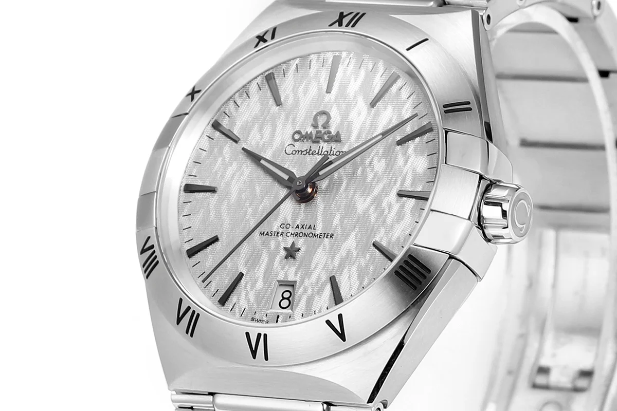 Constellation Co-Axial Master Chronometer 41mm Meteorite Dial on Bracelet