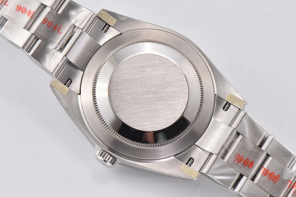 Datejust 41 126334 Bright Black Dial Stick Markers on Oyster Bracelet
