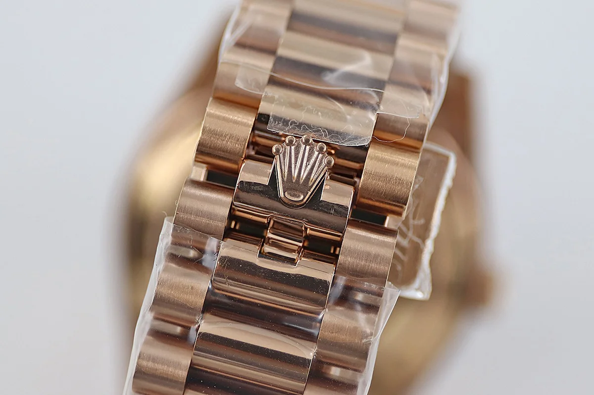 Daydate 36 128235 Eisenkiesel (Quartz Stone) Dial Diamond Markers in Everose Gold