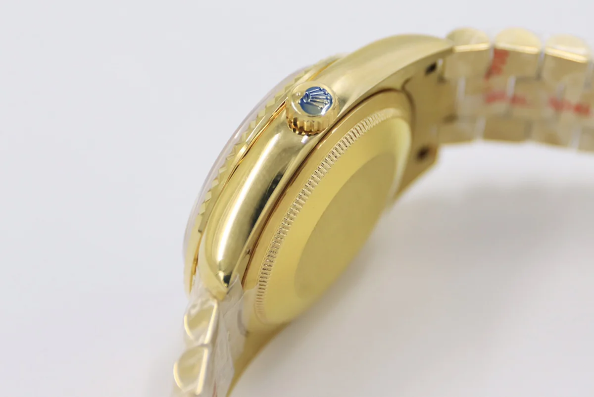 Daydate 36 128238 Malachite Diamond Marker Dial in Yellow Gold