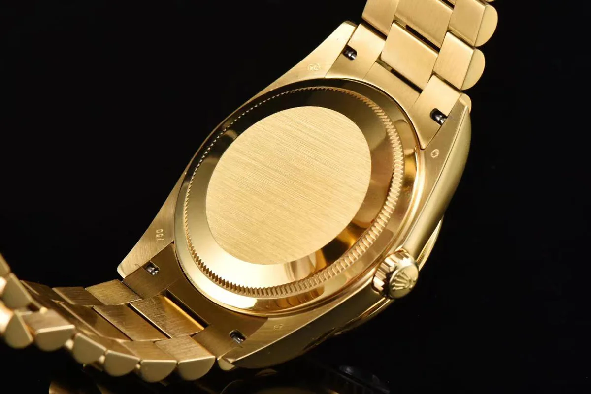 Daydate 36 128238 Malachite Diamond Roman Dial in Yellow Gold