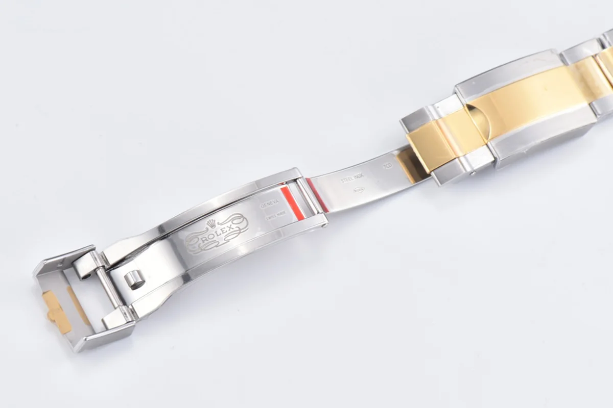 Daytona 116503LN White Dial with Diamond Marker in Steel/Yellow Gold