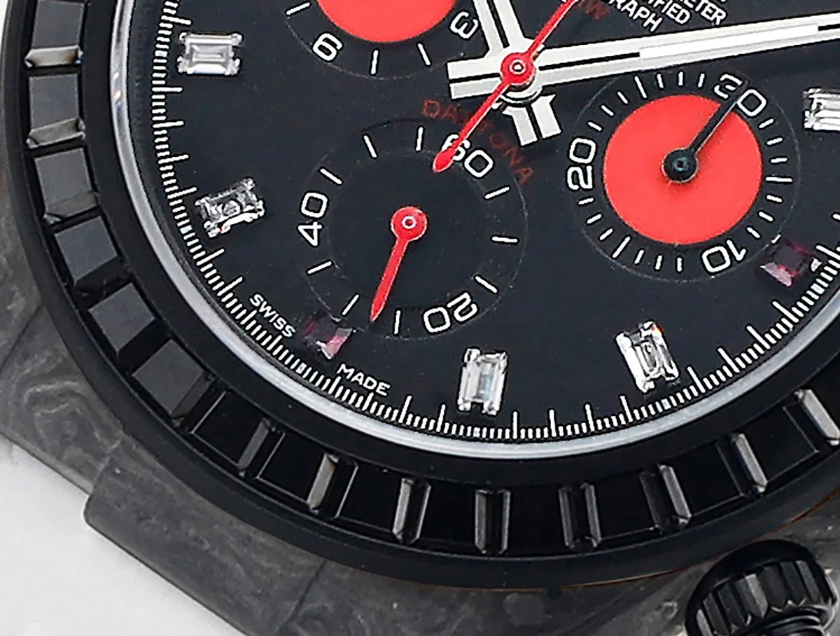 DIW Daytona Rainbow Black Carbon with White Rubber Strap