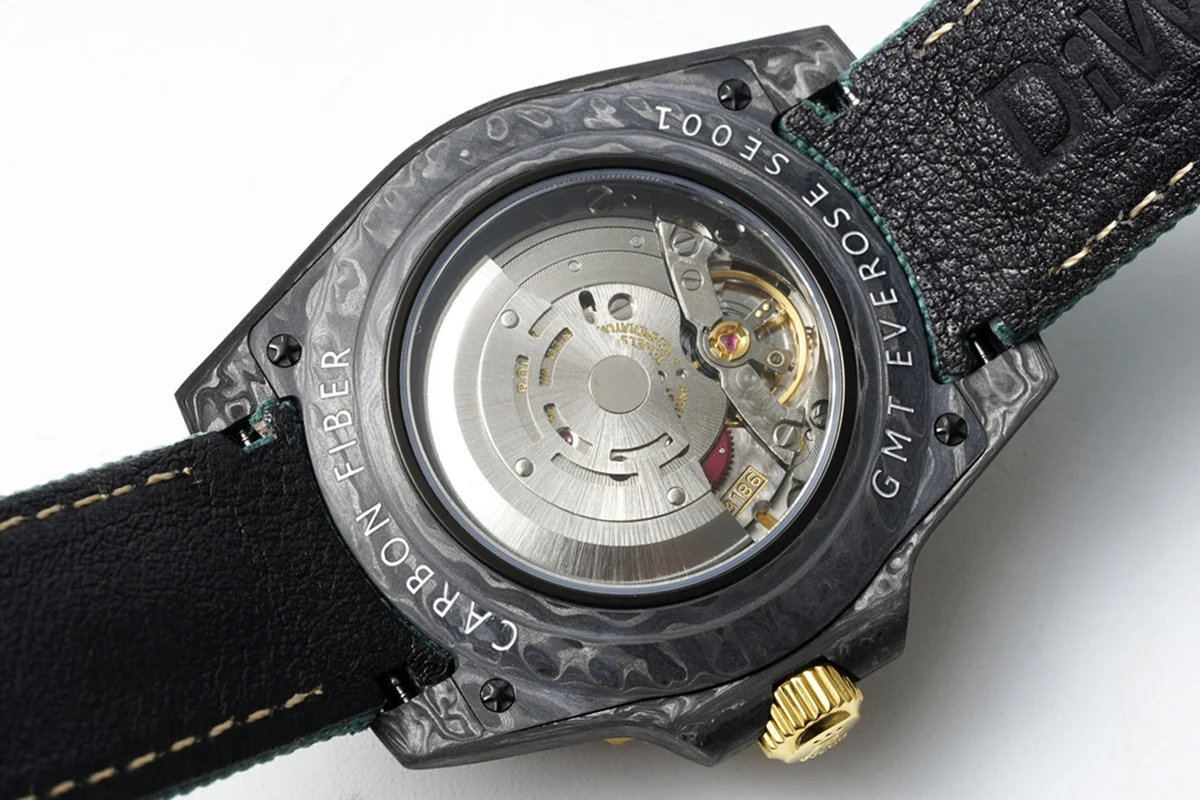 DIW GMT Oasis Carbon