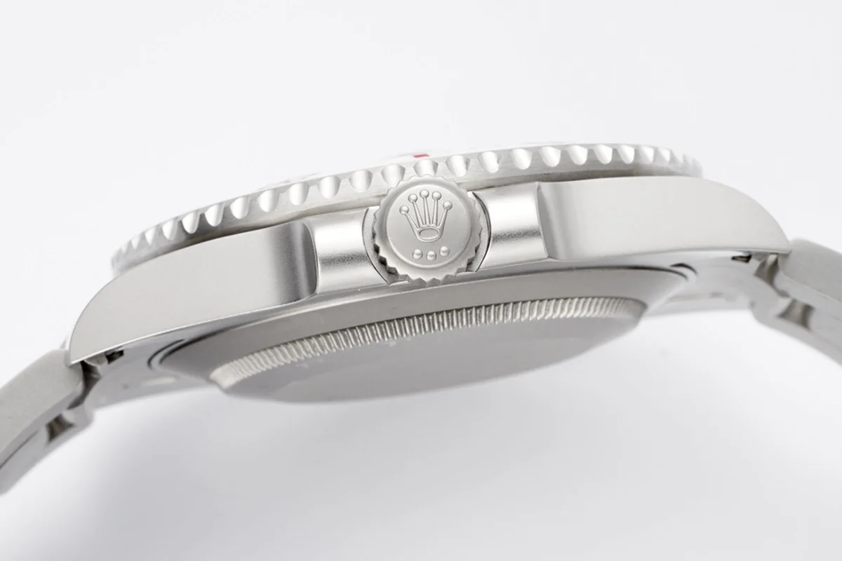 DIW Submariner Glacial Grey Dial