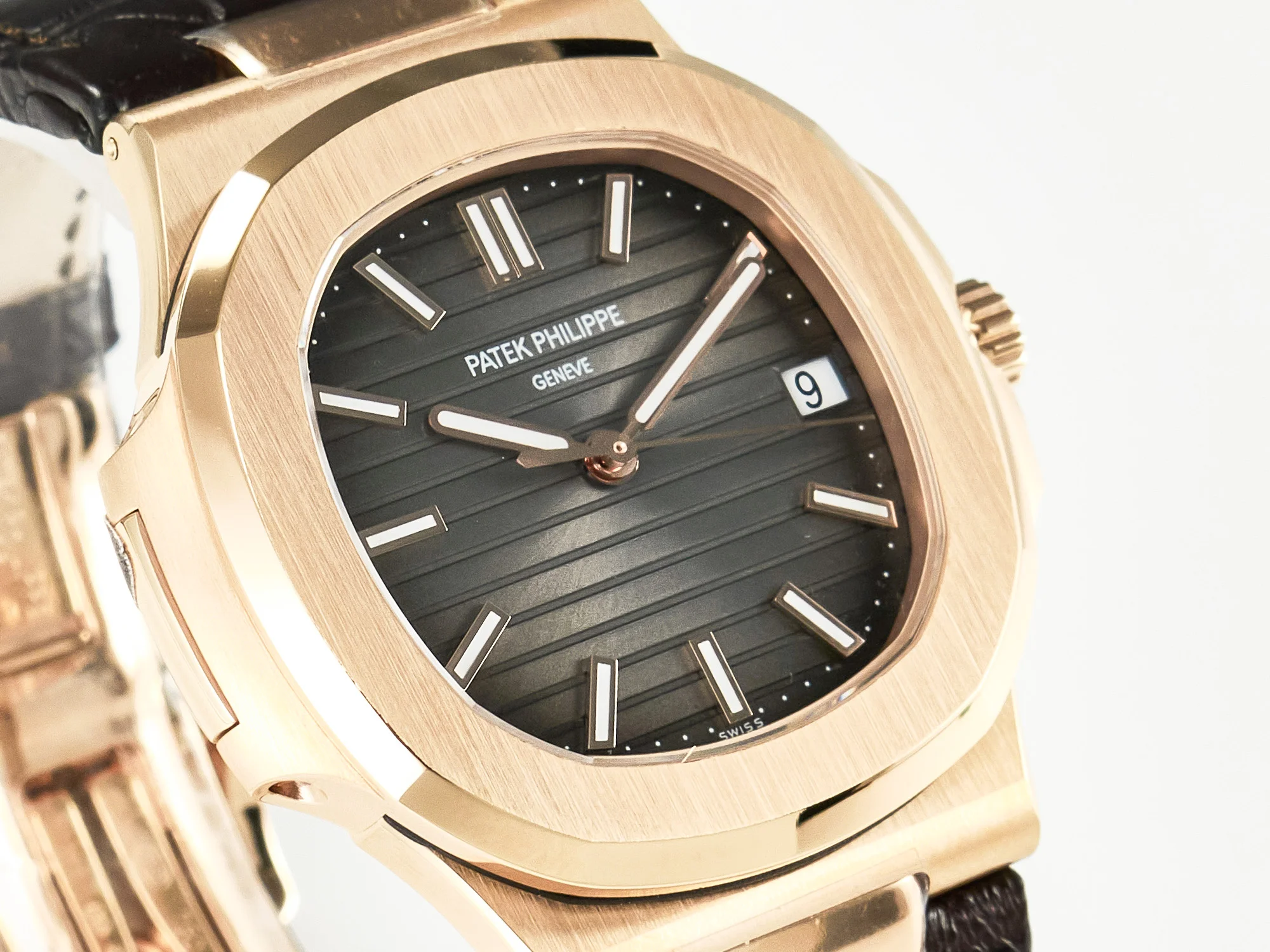 Nautilus 5711/1R RG 3KF 1:1 Best Edition Brown Textured Dial on Brown Leather Strap A324 Super Clone V2