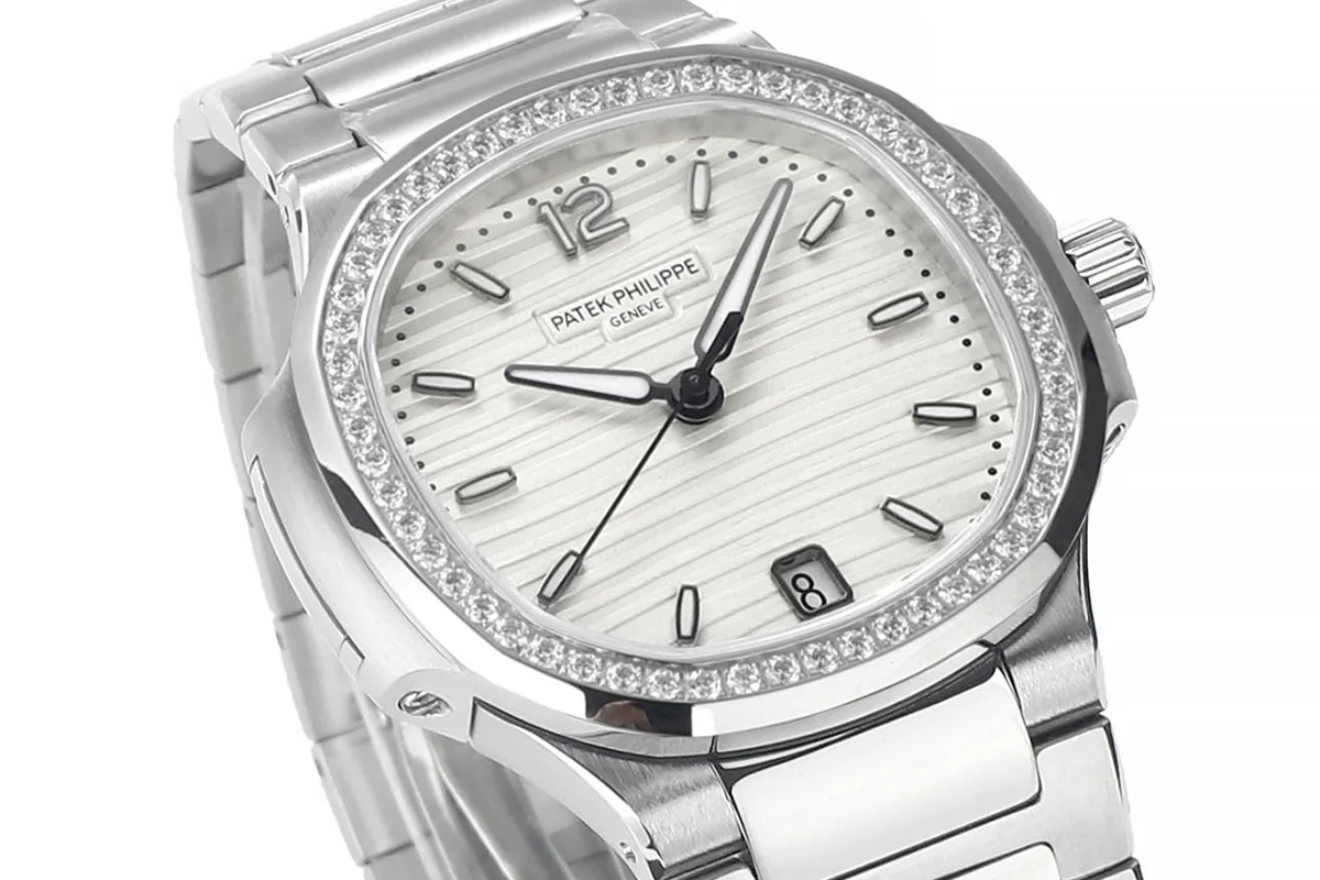 Nautilus 7118/1200A-010 White Dial