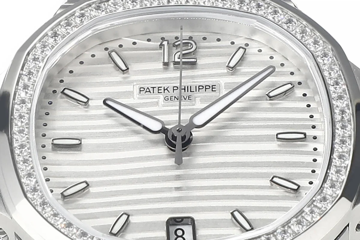 Nautilus 7118/1200A-010 White Dial