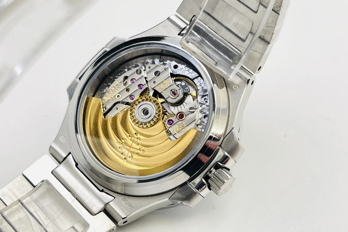 Nautilus 7118 Grey Dial with Diamond Markers