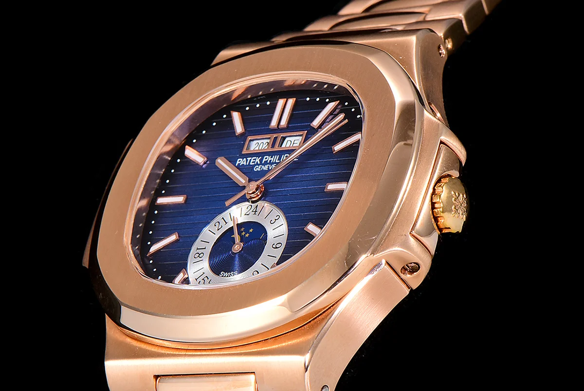 Nautilus Chronograph 5980/1R Blue Dial in Rose Gold