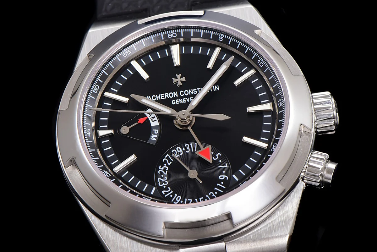 Overseas Dual Time Black Dial in Steel Ref. 7900V/110A-B546 on Rubber Strap