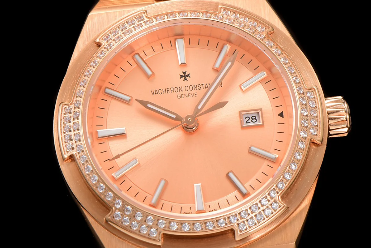 Overseas Pink Dial Ref. 4205 35mm in Rose Gold