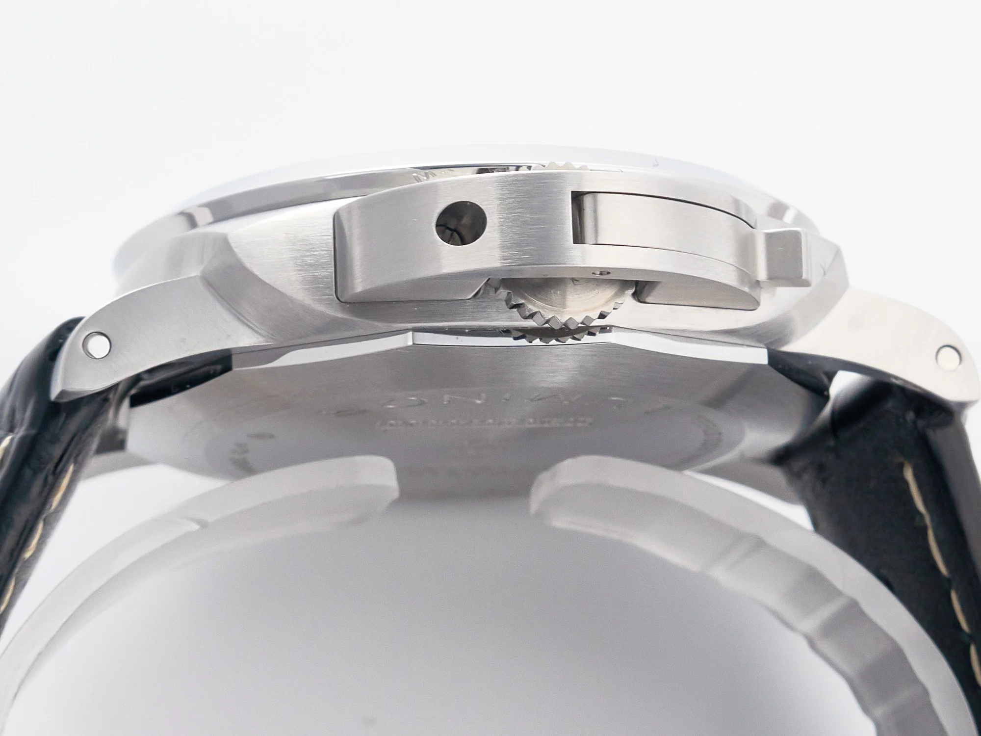 PAM1312 W VSF 1:1 Best Edition Black Dial on Black Leather Strap P.9010 Clone