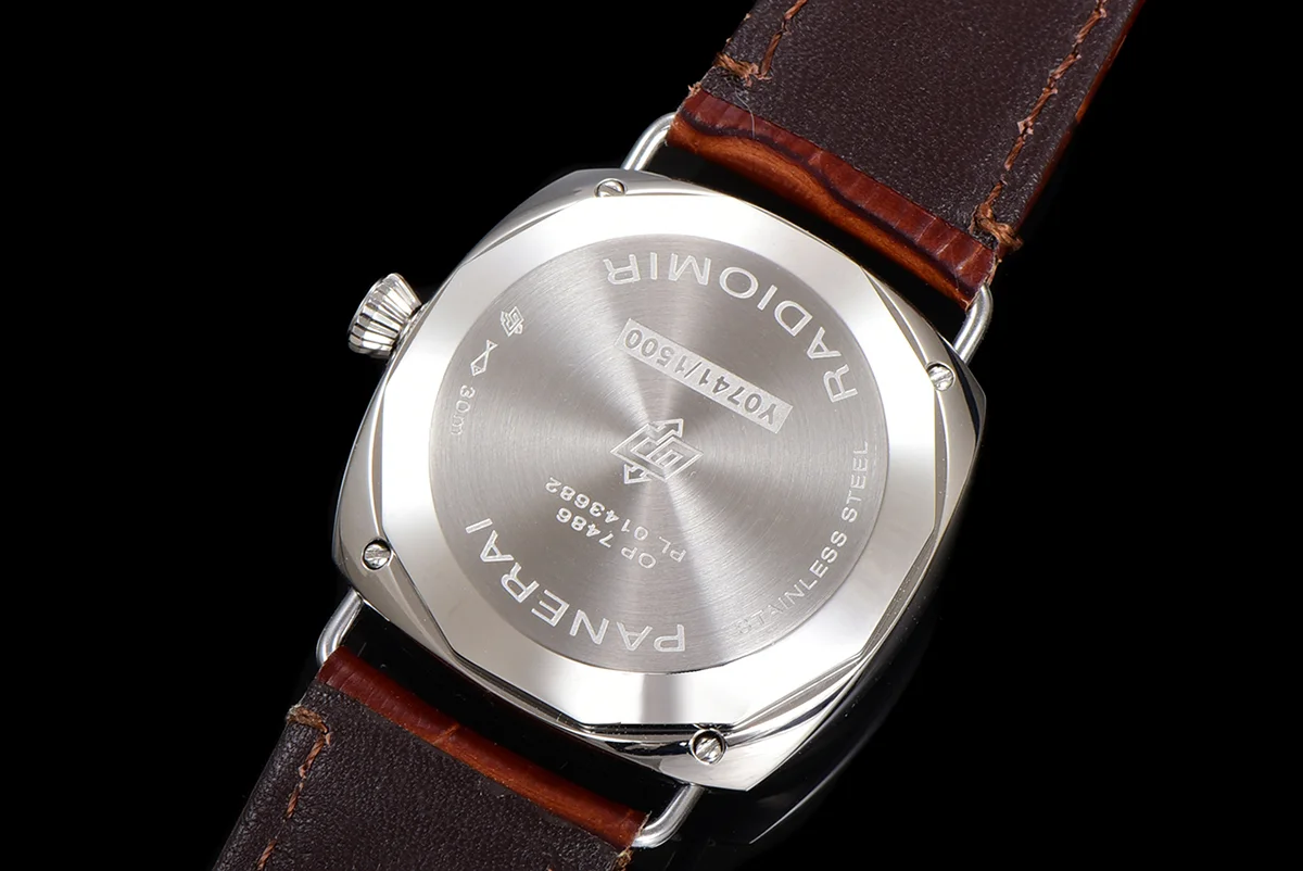 PAM1573 Radiomir Quaranta 40mm