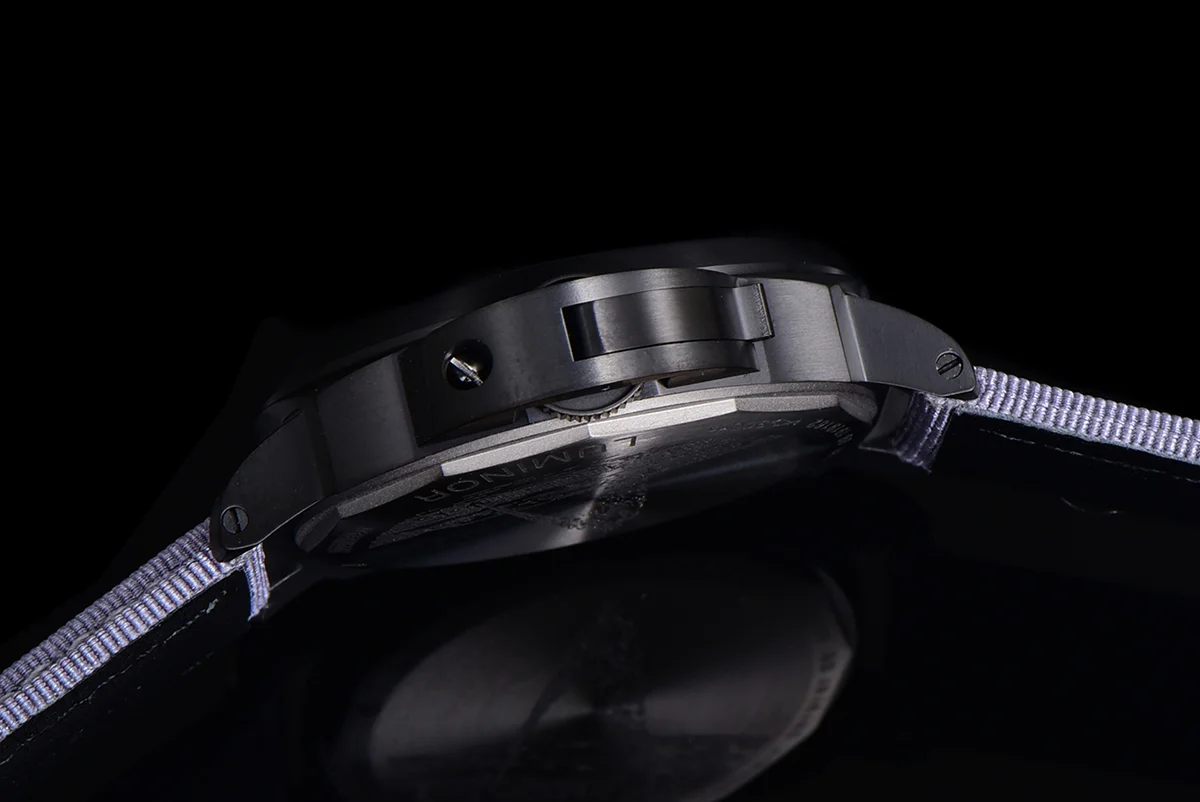 PAM2121 Luminor Geneva Boutique Special Edition 44mm