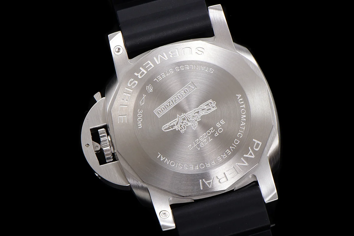 PAM2223 Submersible Bianco 42mm
