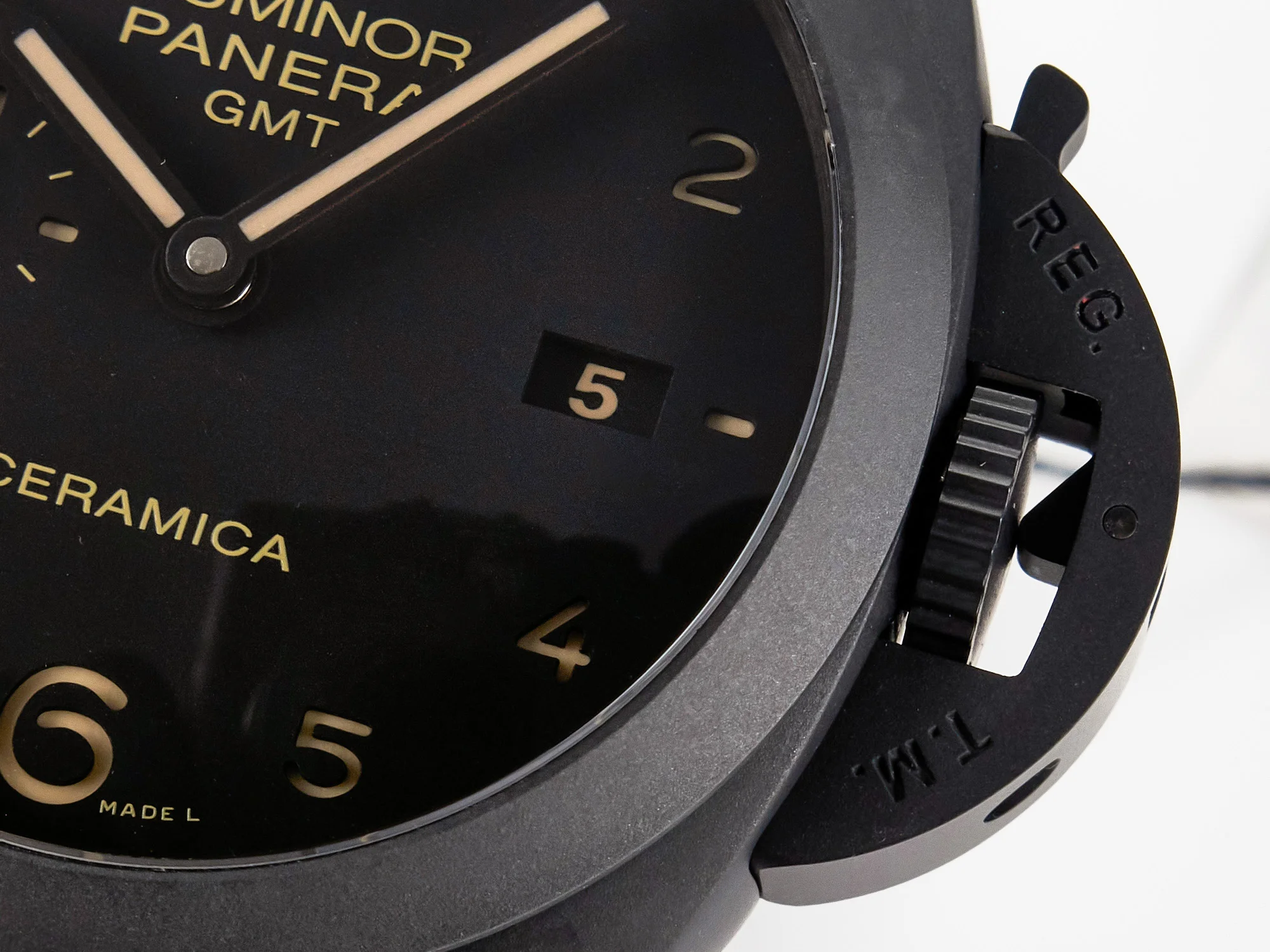 PAM441 Luminor Due VSF Best Edition Black Dial Black Carbon Bezel on Brown Asso Strap AXXXIV