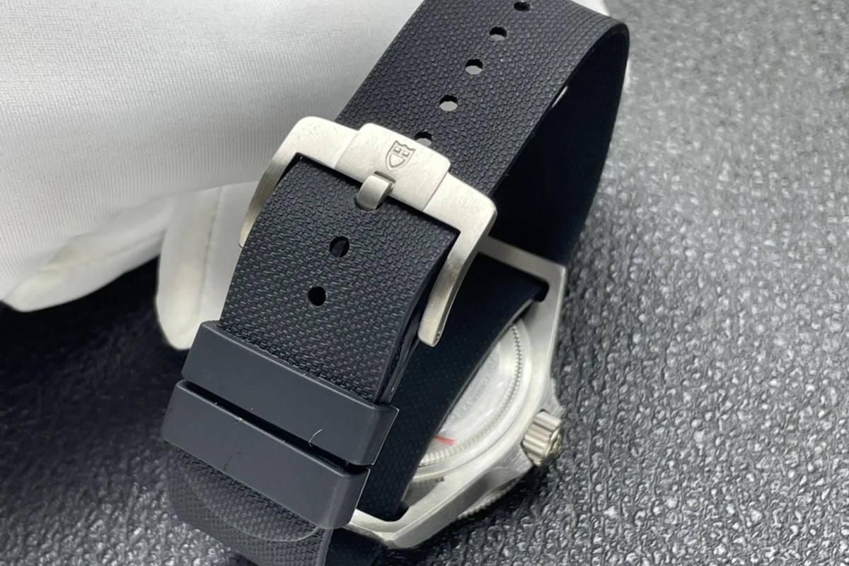 Pelagos FXD Black Dial Ref. M25717N-0001