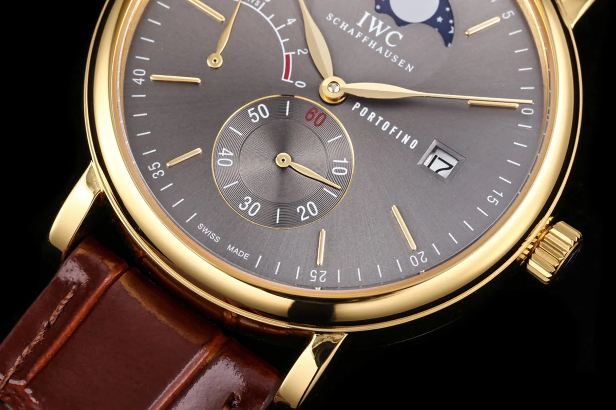Portofino Hand Wound Moon Phrase IW516402 Grey Dial in Yellow Gold
