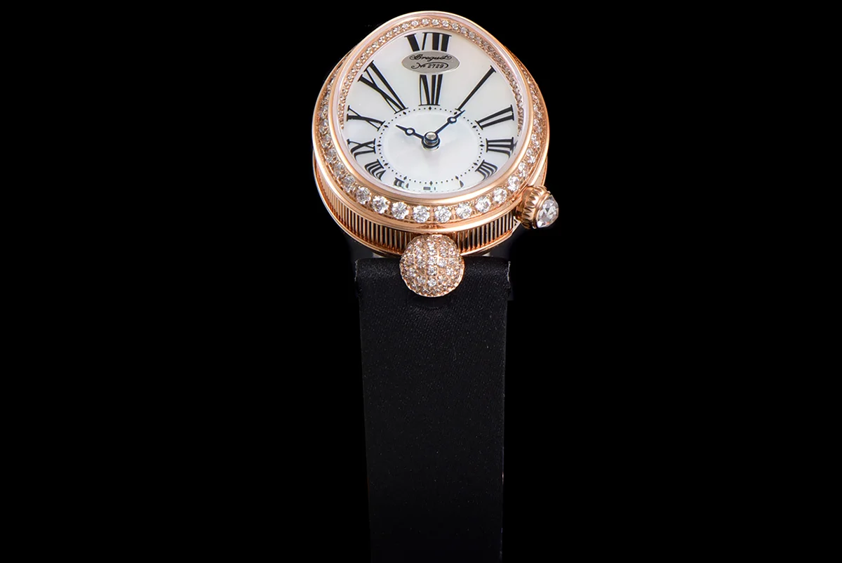 Reine de Naples in Rose Gold 8928BR