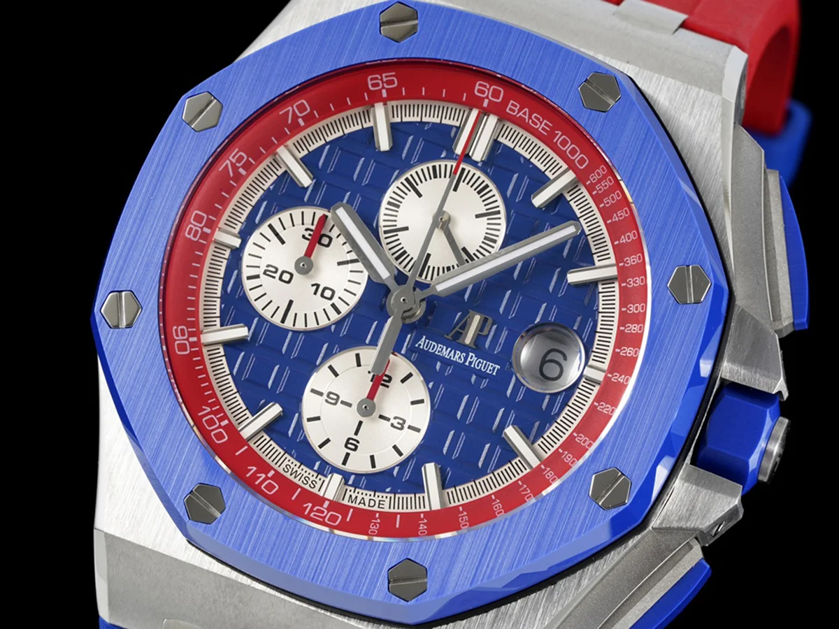 Royal Oak Offshore Novelty 44mm “Russian Flag” Ref. 26400SO.OO.A502CA.01