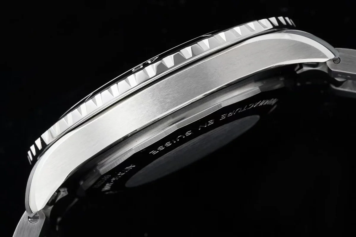 Superocean Automatic 44 Ref: A17376211C1A1