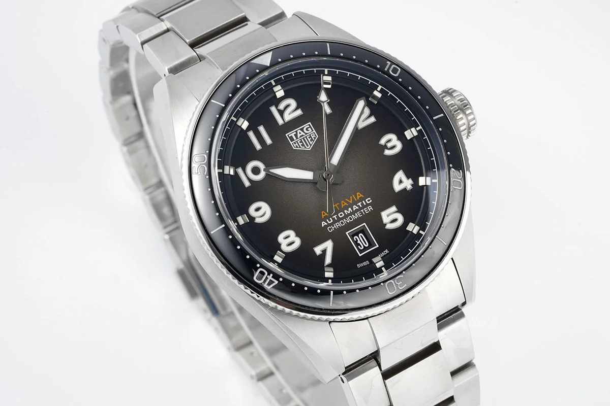 Tag Heuer Autavia Caliber 5 Black Dial with Black Ceramic Bezel