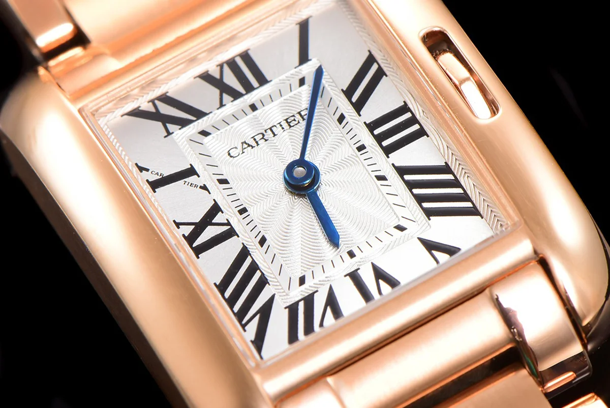 Tank Anglaise 30.2mm White Dial in Rose Gold